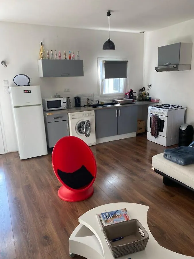 Spacieux T2 Cosy 쎙브히육 아파트