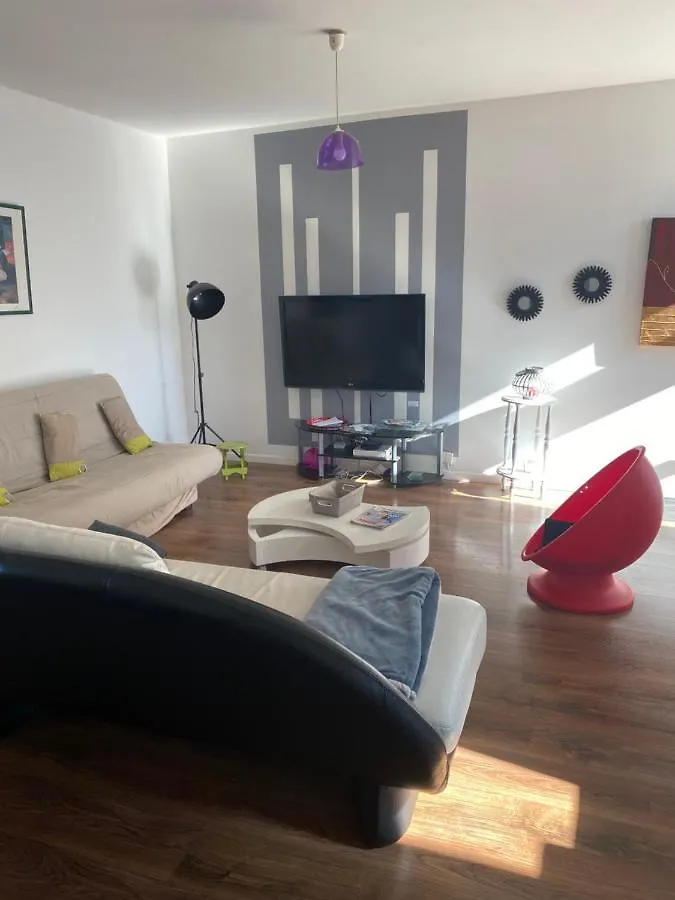 Spacieux T2 Cosy Saint-Brieuc contacts
